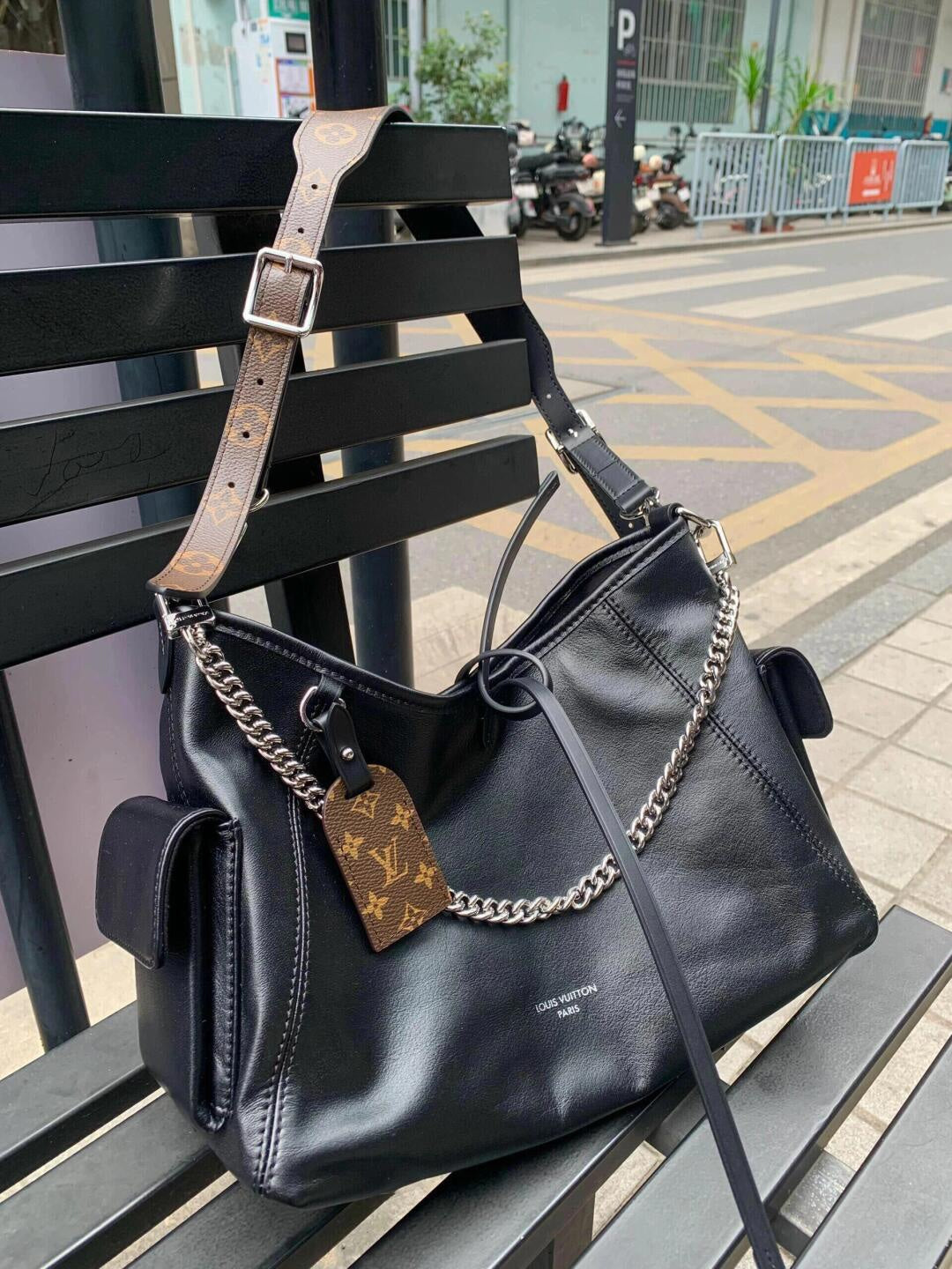 High-end black carryall tote bag 1824032203