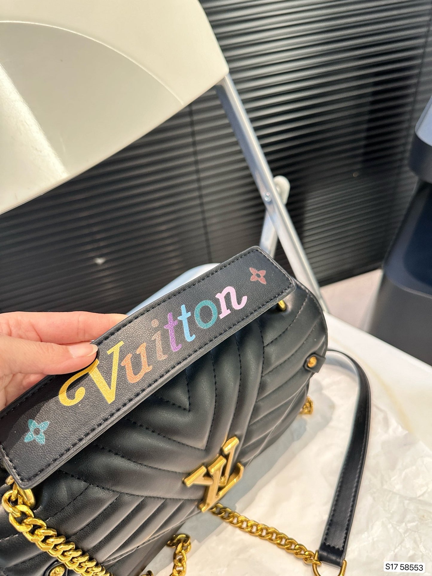 V New Embroidery Single Shoulder Bag 0724082908