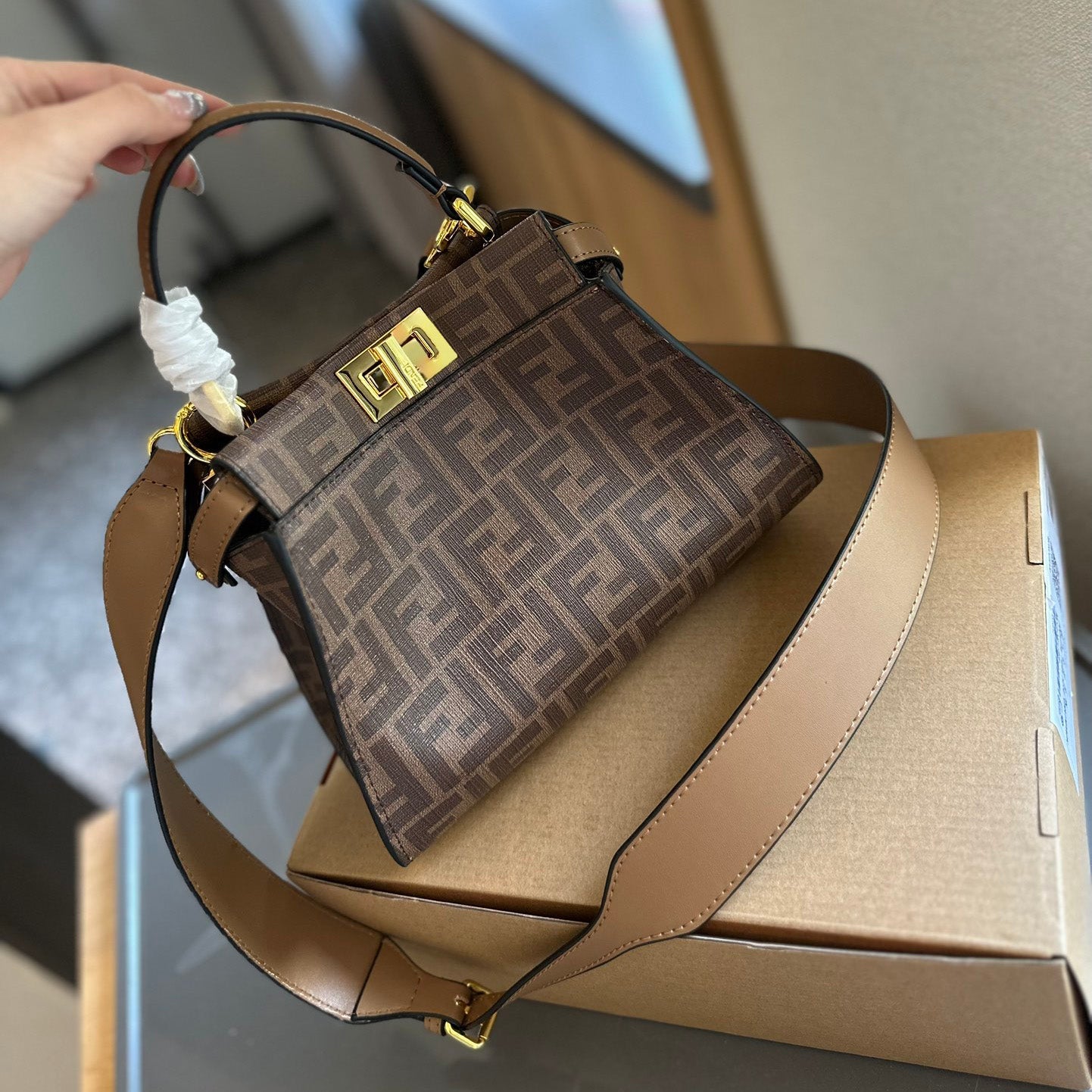 FD Peekaboo Iconic Mini bag 1824062408