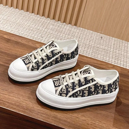 Embroidered Canvas New Genuine Leather Height Increased Thick-soled All-match Casual SneakersPD052412403