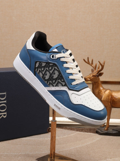 CD B27 Low Top Oblique Sneaker 1825052703