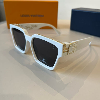 LV Square Full Frame Sunglasses 1825042501