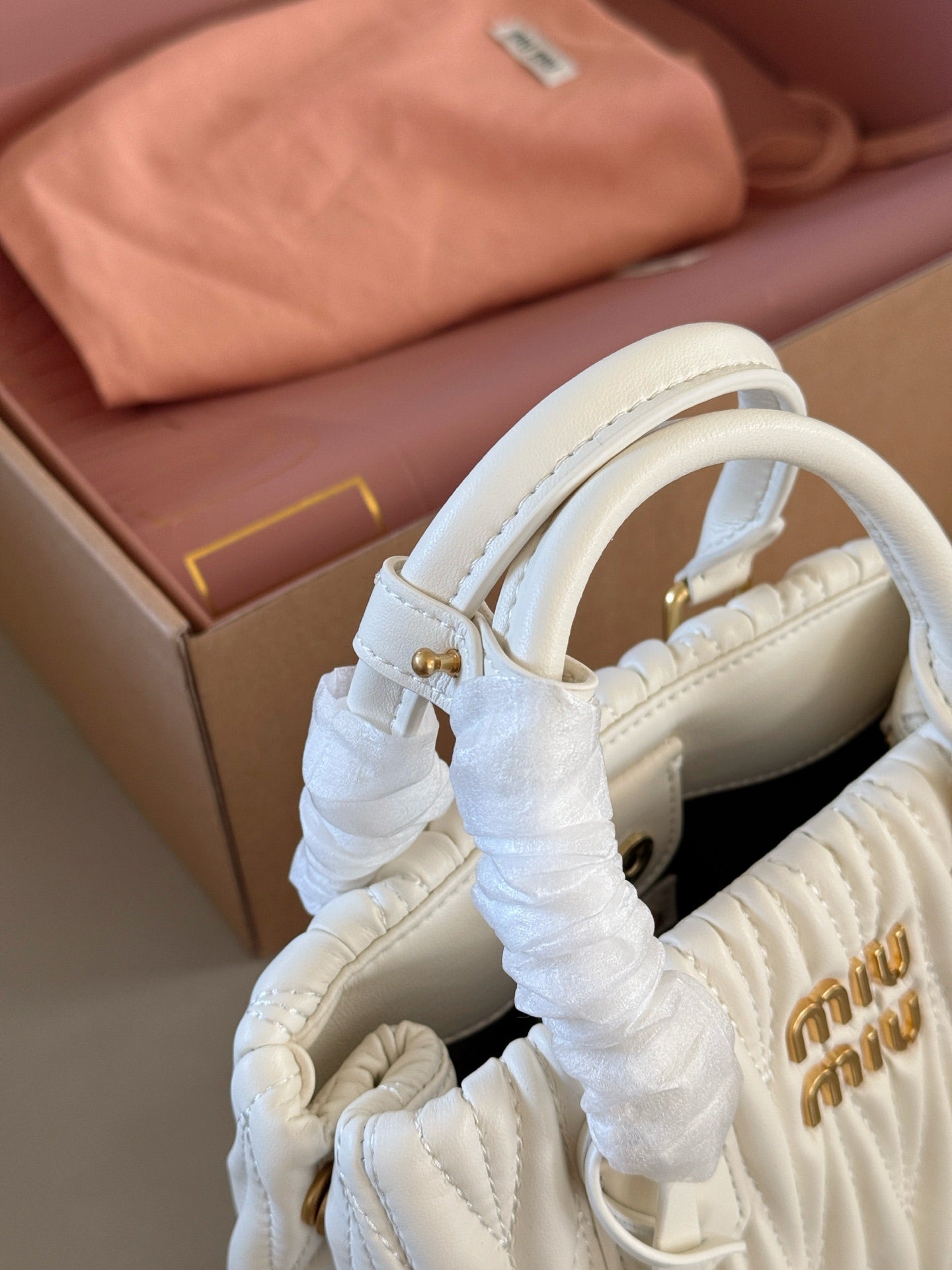MM  Handbag 1825062310