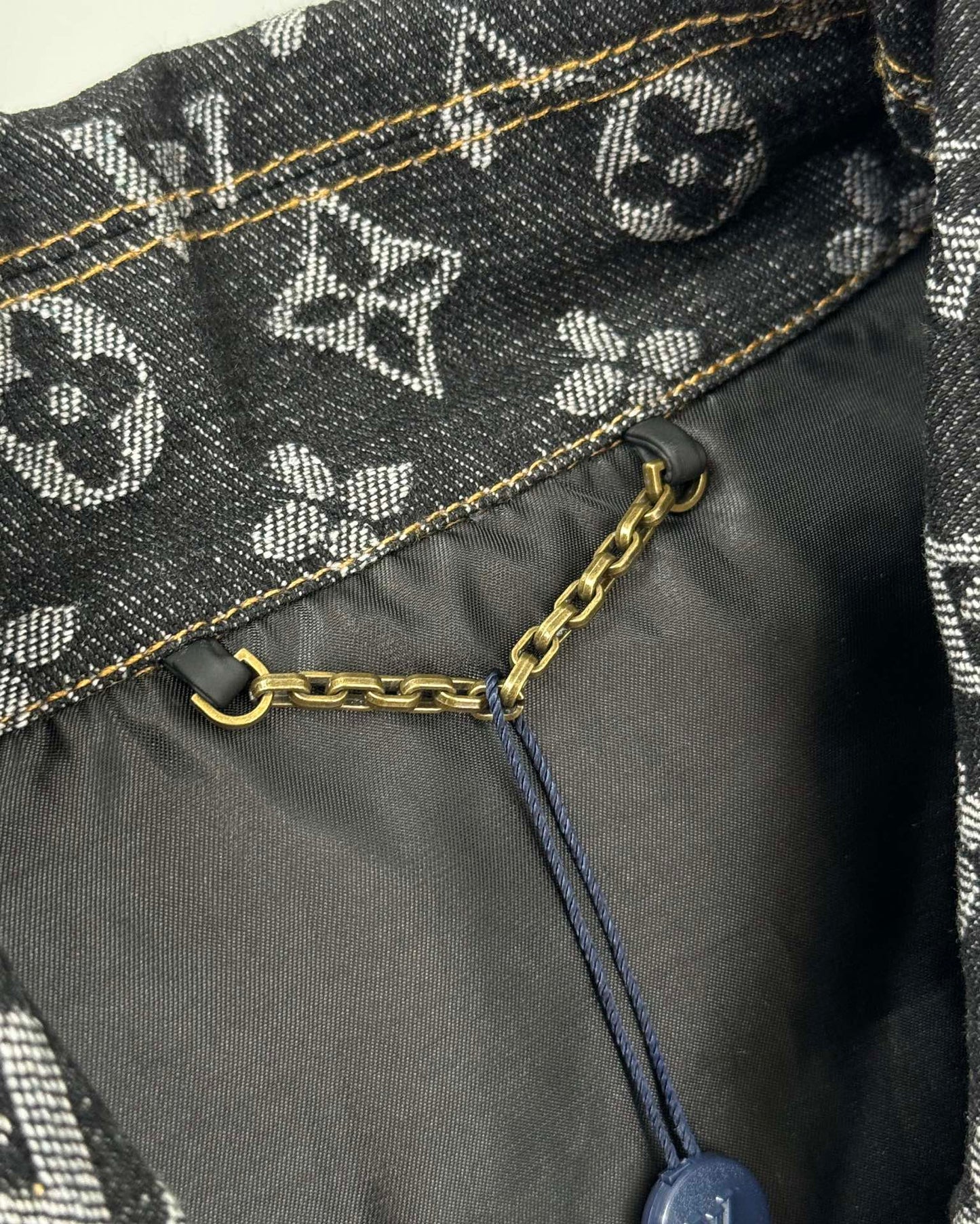 V classic printed denim jacket 1825090904